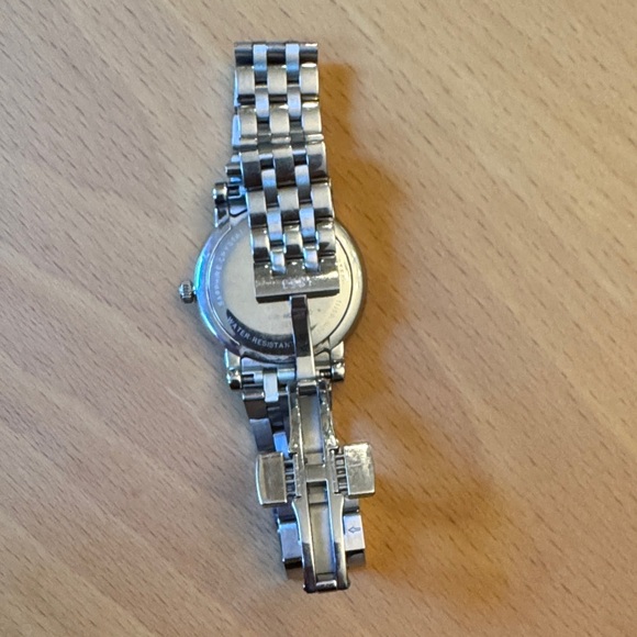 Tissot Carson Women’s Watch - Picture 6 of 7